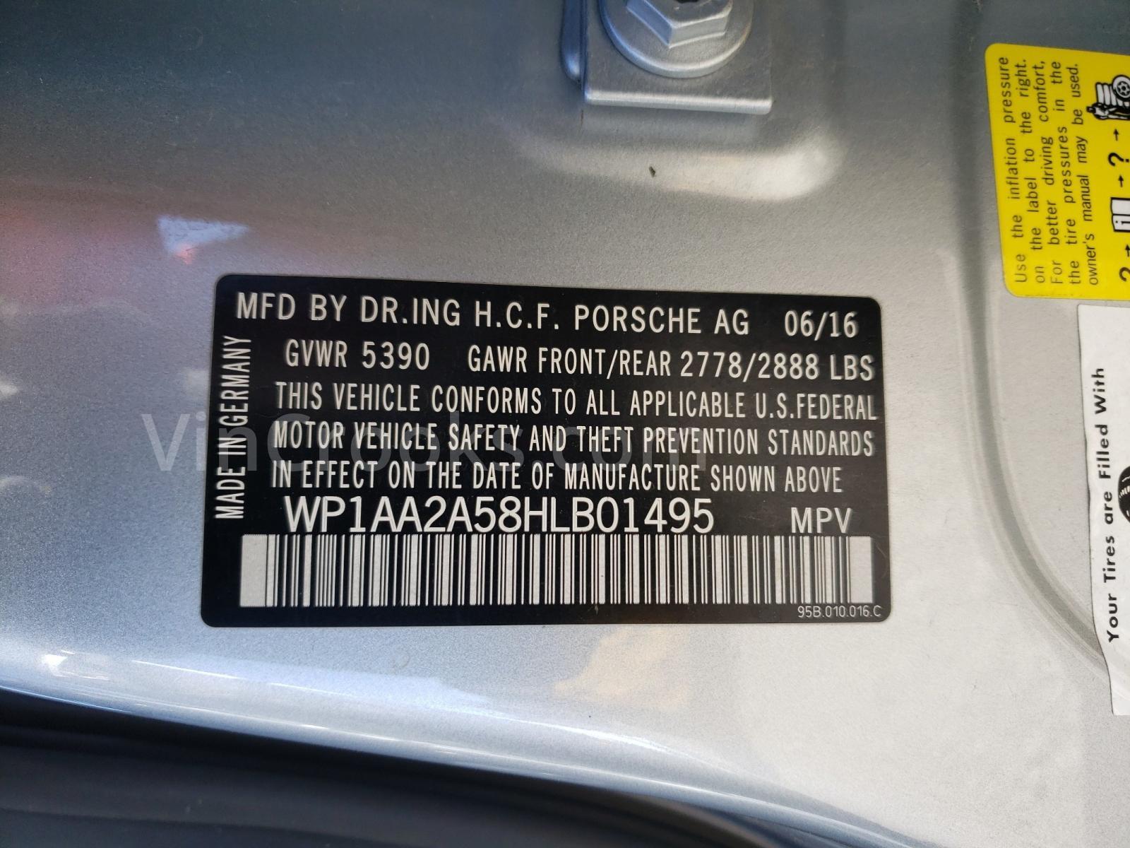 WP1AA2A58HLB01495