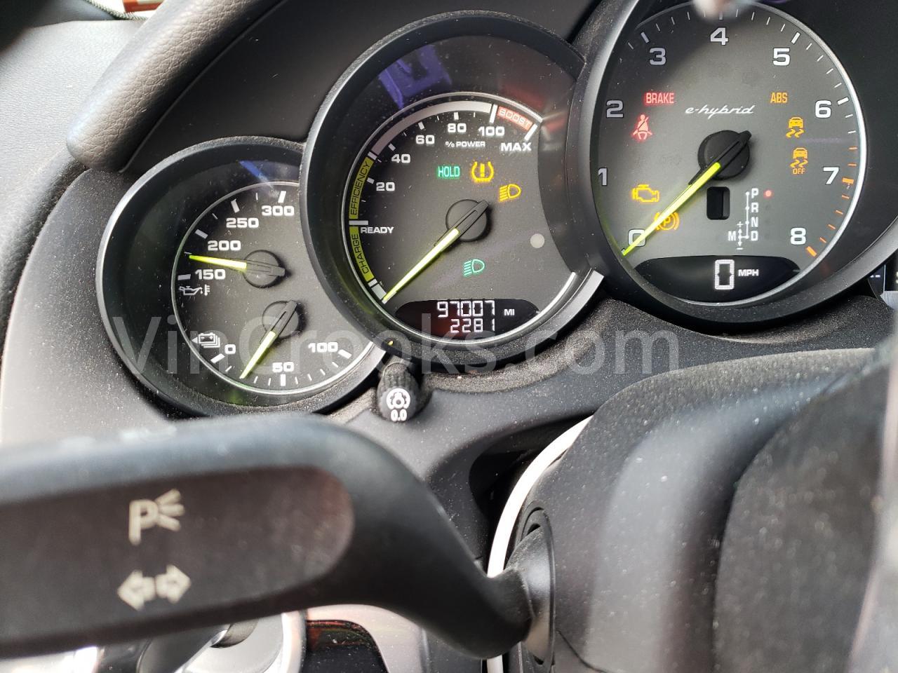 WP1AE2A26GLA17538