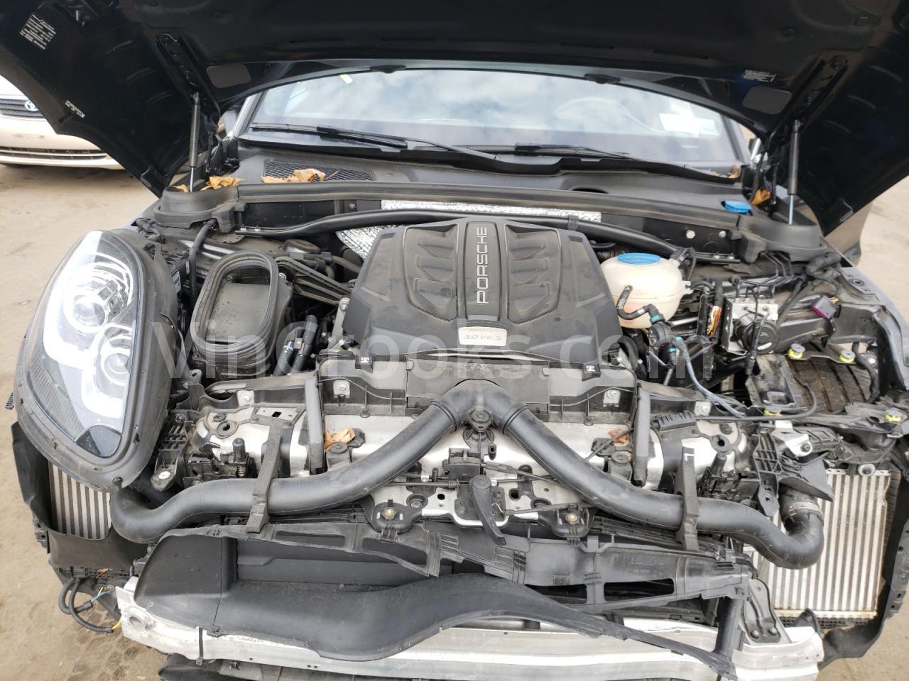 WP1AB2A5XJLB34517