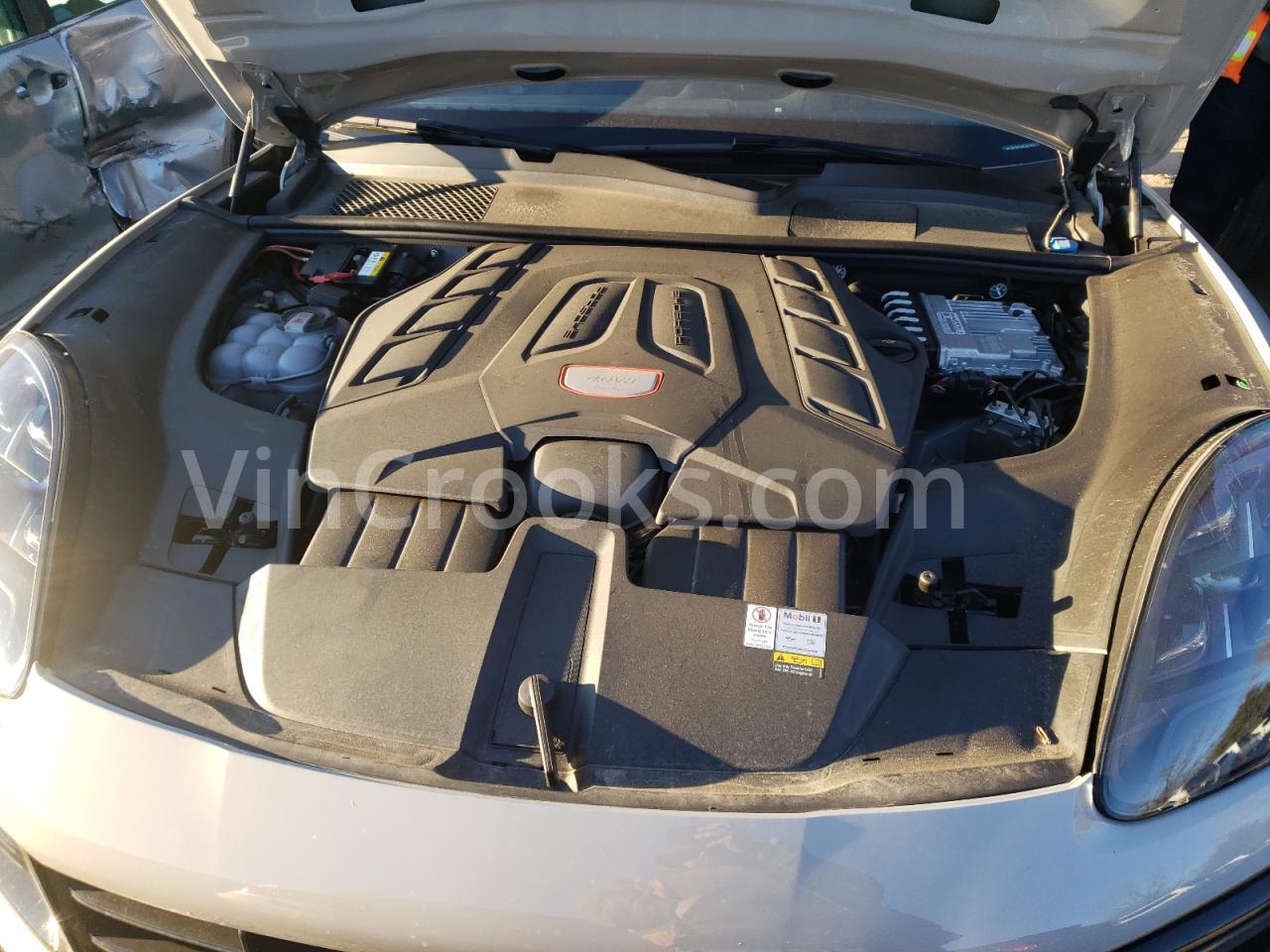 WP1BF2AY1MDA51303