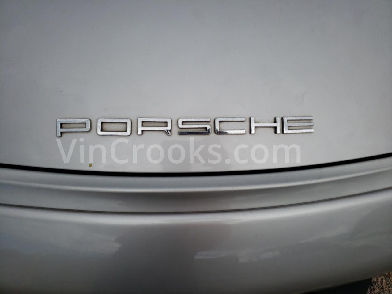 WP0CA298XYU620373