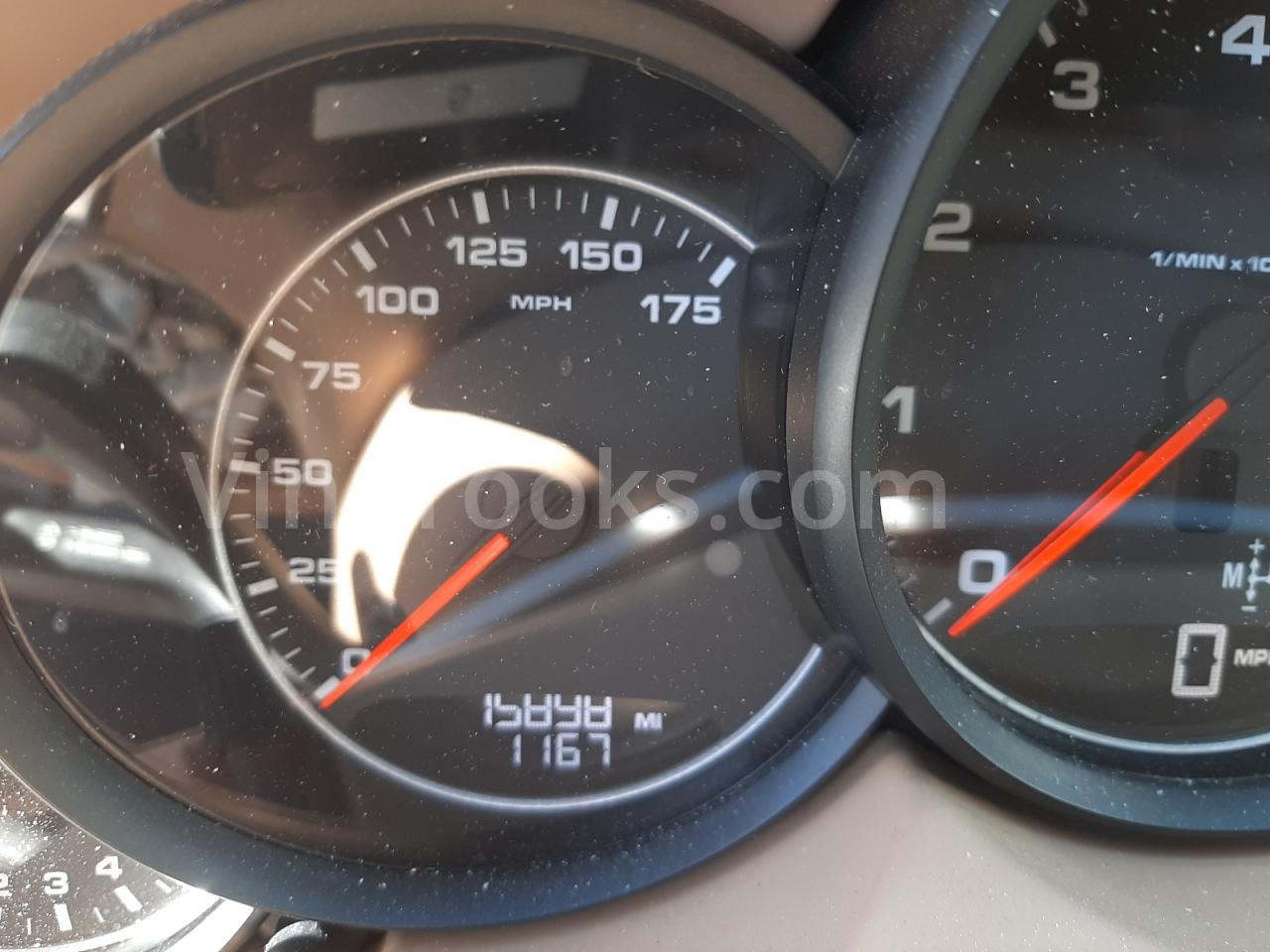 WP1AA2A25CLA08027