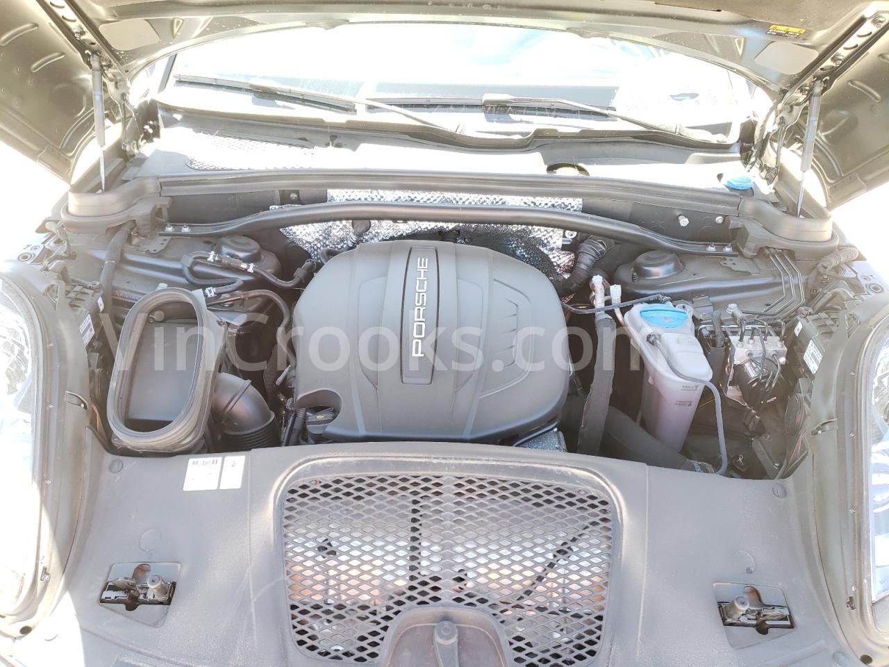 WP1AA2A56JLB12503