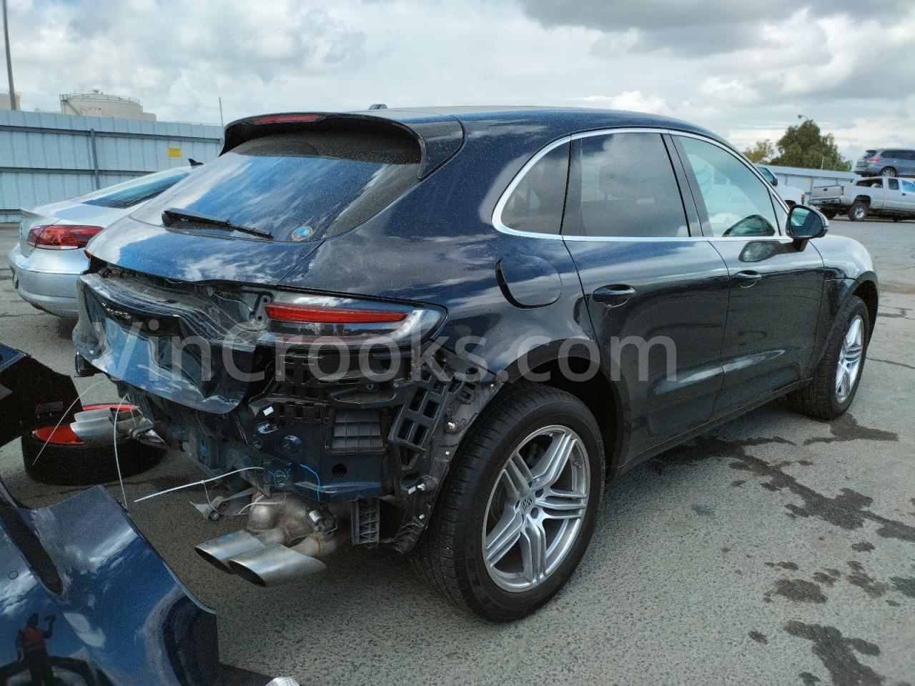 WP1AB2A56MLB33014