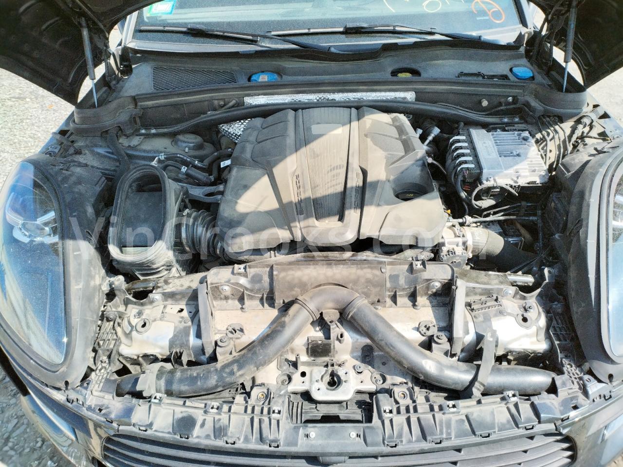 WP1AB2A54MLB30578