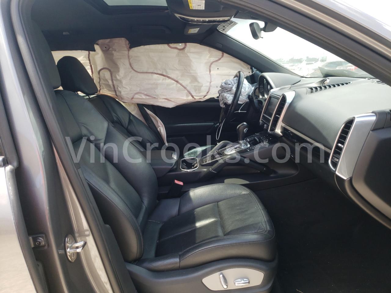 WP1AA2A22CLA03786