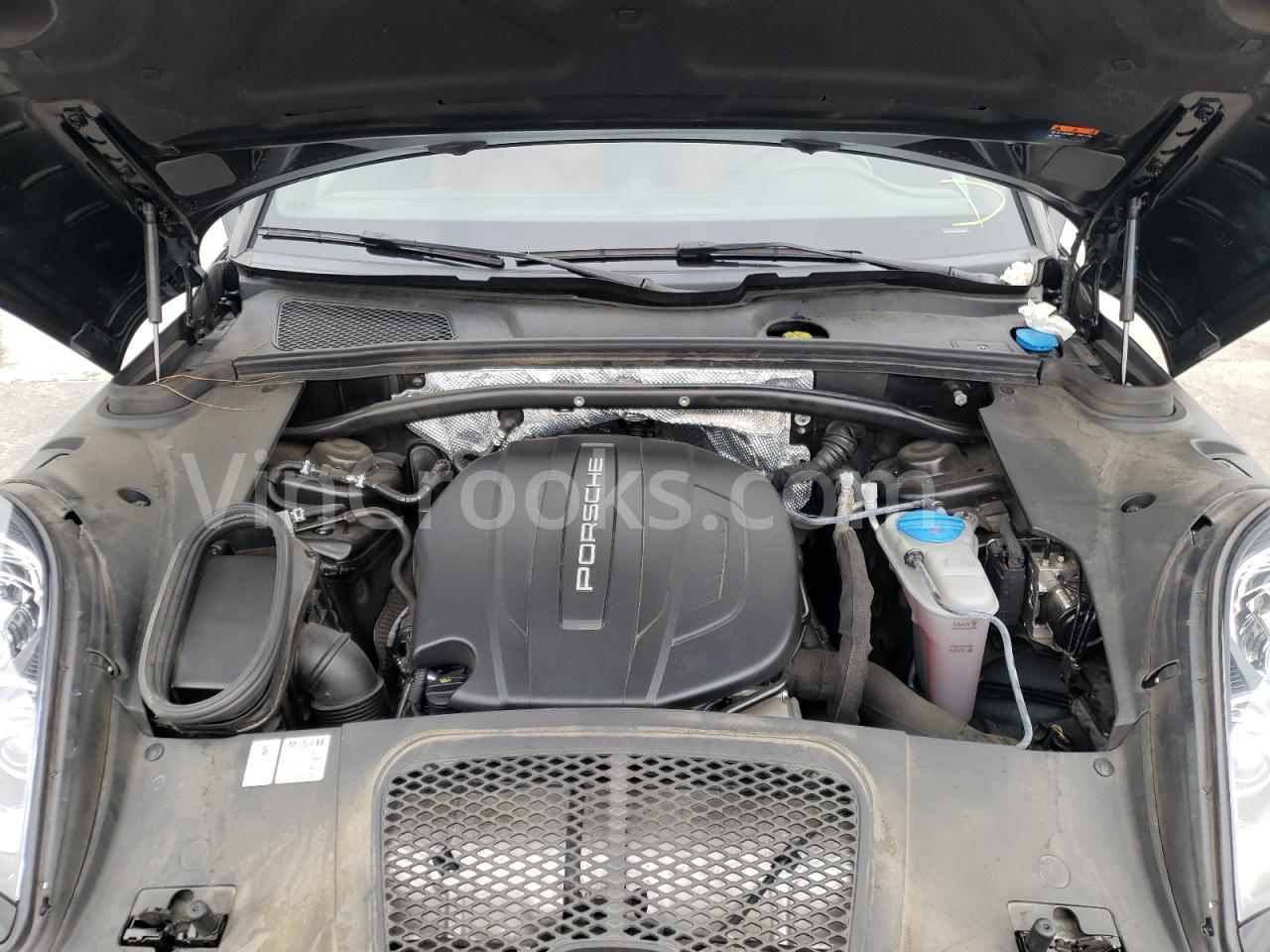 WP1AA2A5XHLB83505