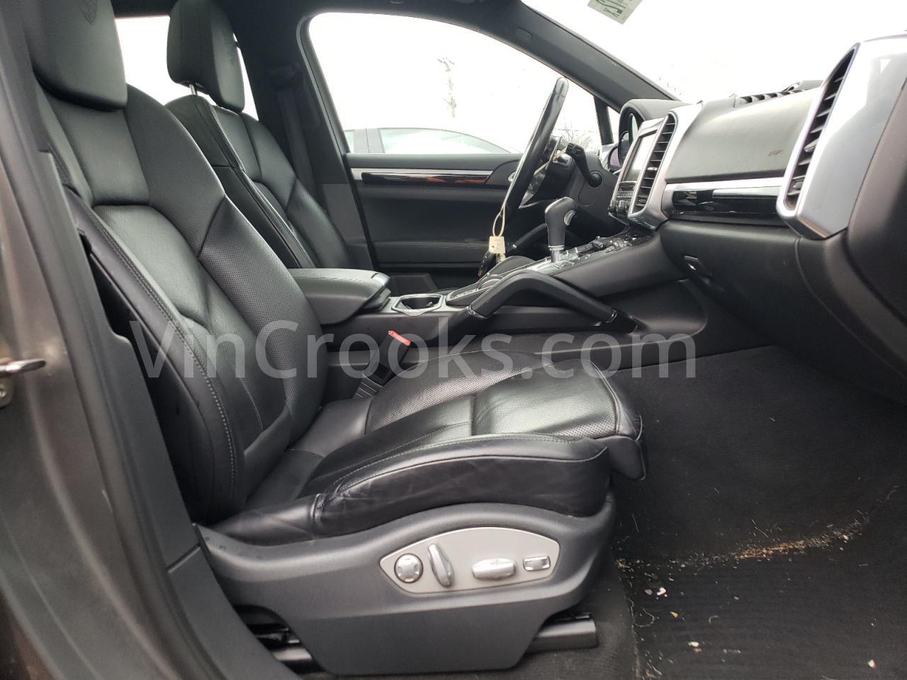 WP1AA2A21GKA12250