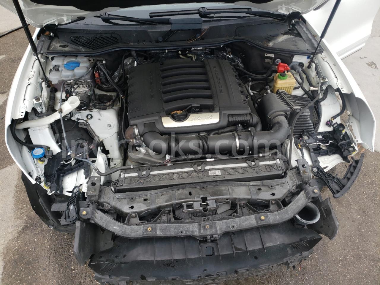 WP1AA2A22GKA11107