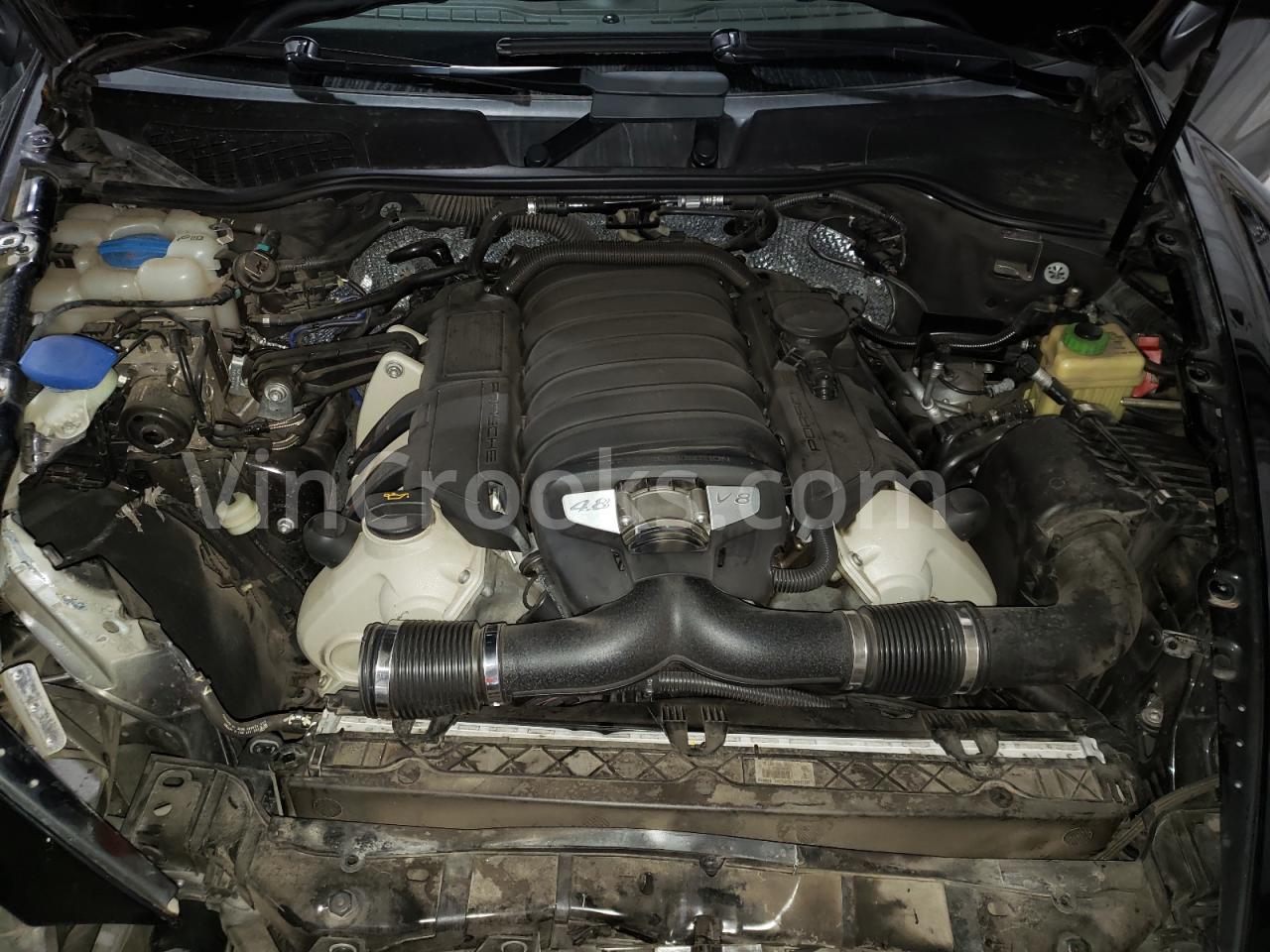 WP1AB2A2XDLA86155