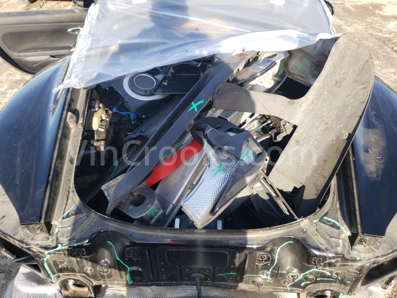 WP0AB2A83EK193416