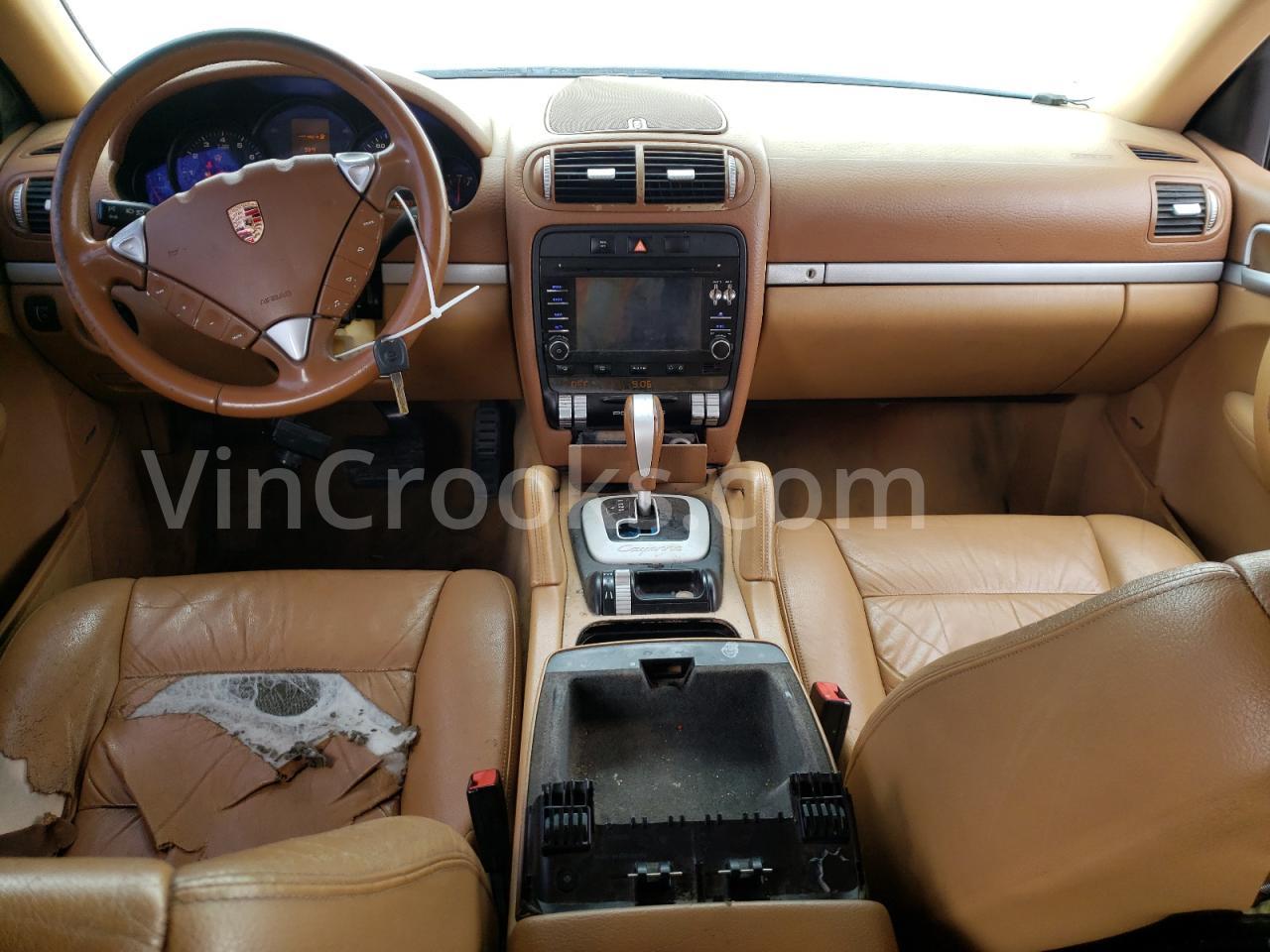 WP1AA29P85LA20935