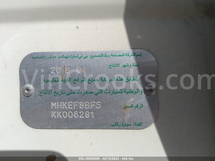 MHKEF8BF5KK006281