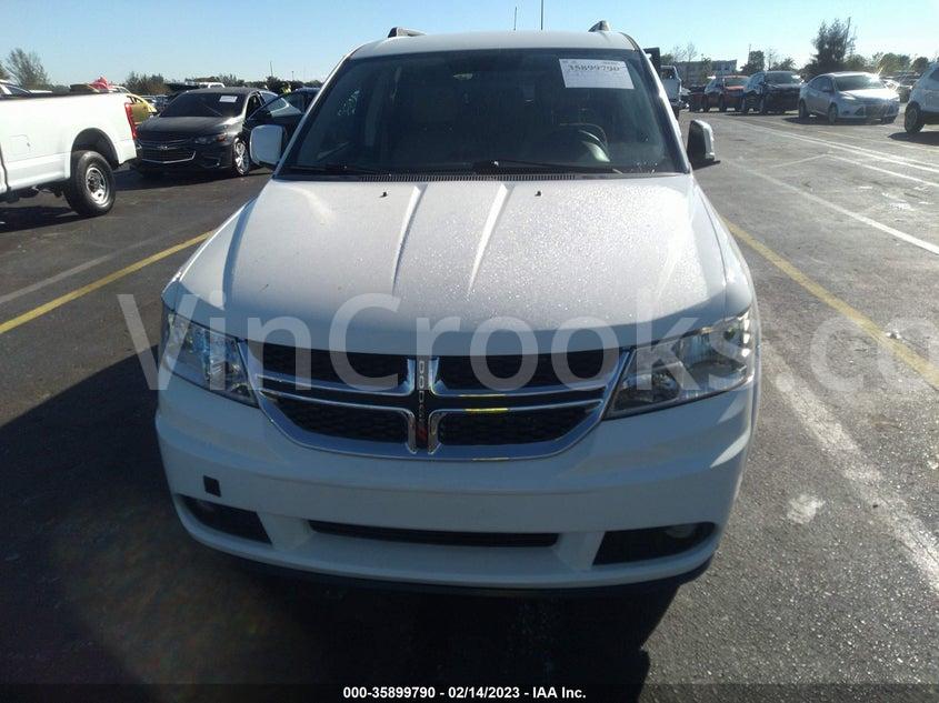 3C4PDCBG5GT228524