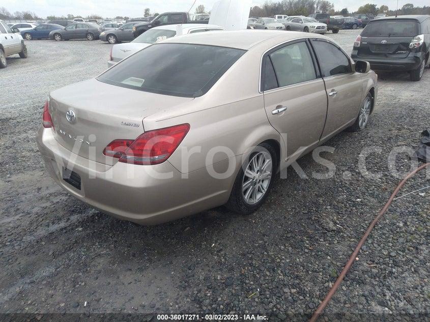 4T1BK36B28U315315