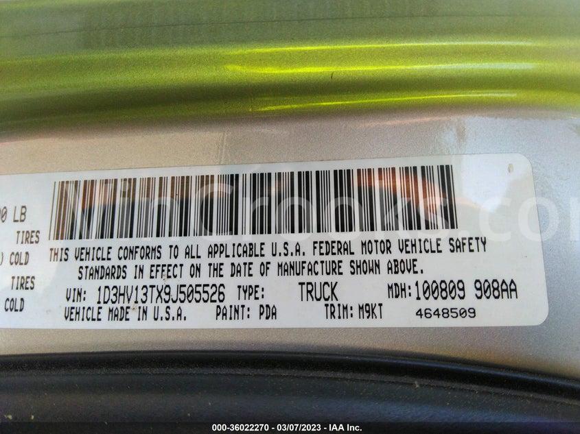 1D3HV13TX9J505526