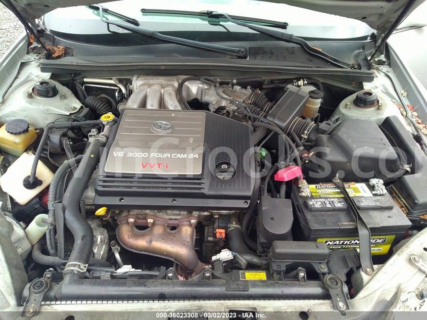 4T1BF28BX1U153208