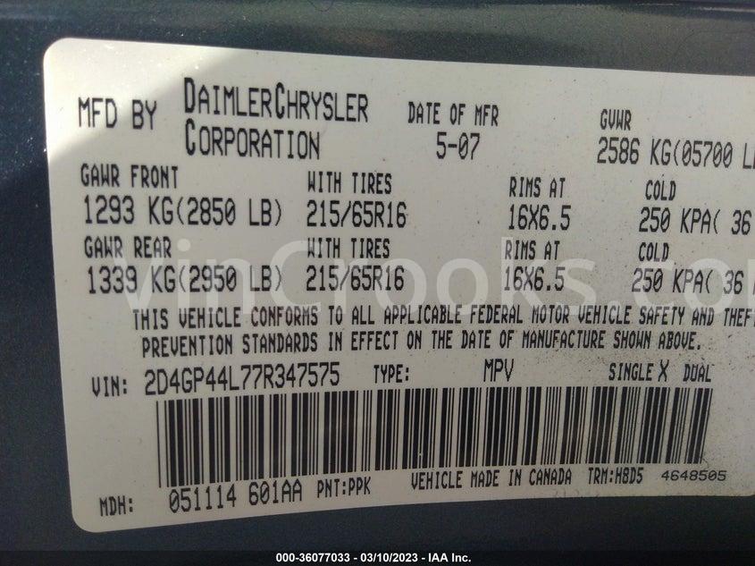 2D4GP44L77R347575