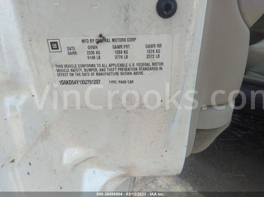 1G6KD54Y1XU791297