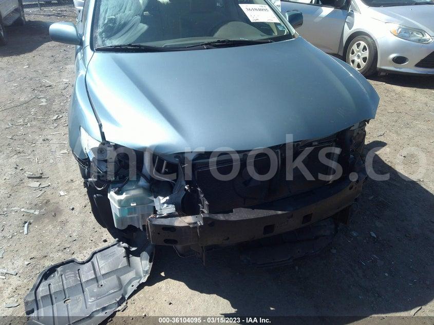 4T1BF3EK4AU519111