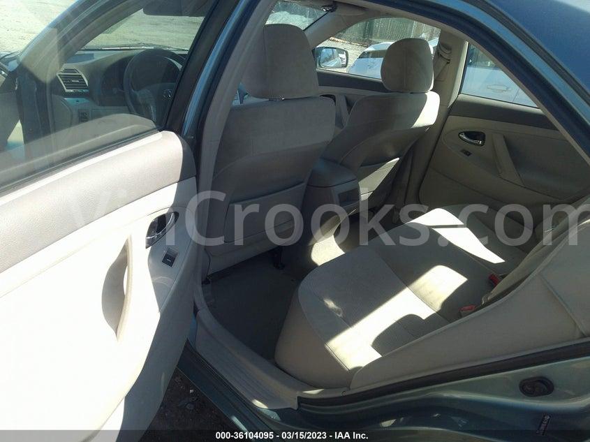 4T1BF3EK4AU519111