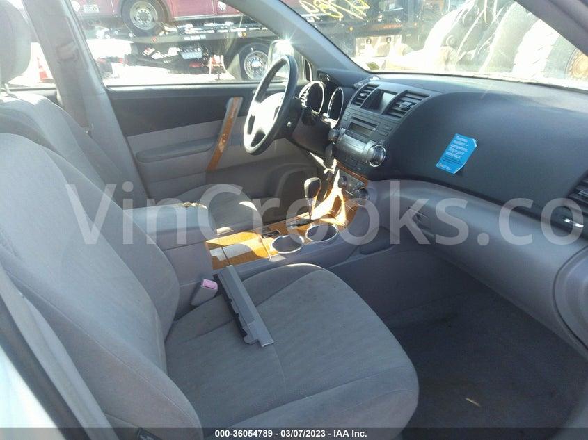 JTEEW41AX82020786