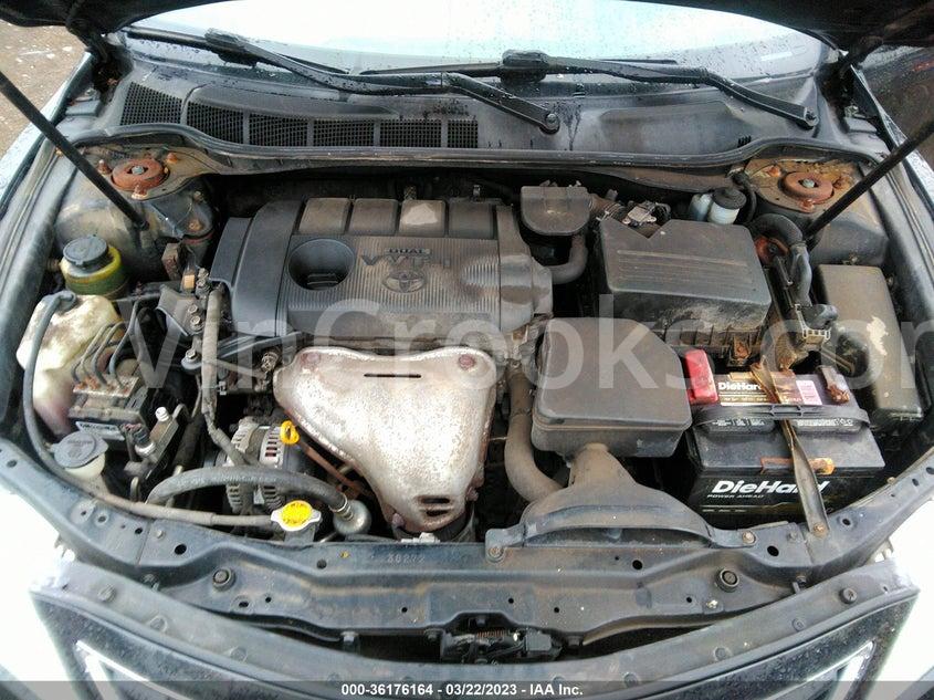 4T1BF3EK4BU182957