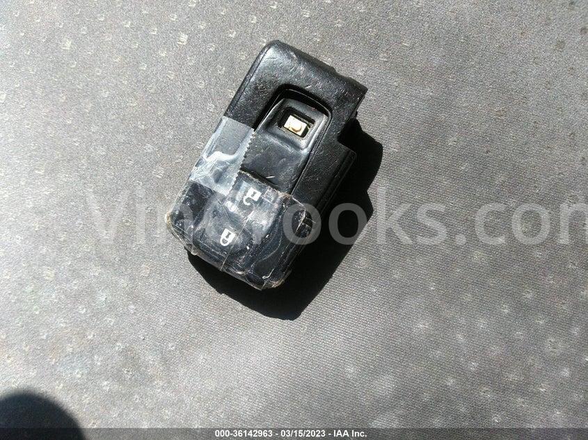 JTDKB20U963159611
