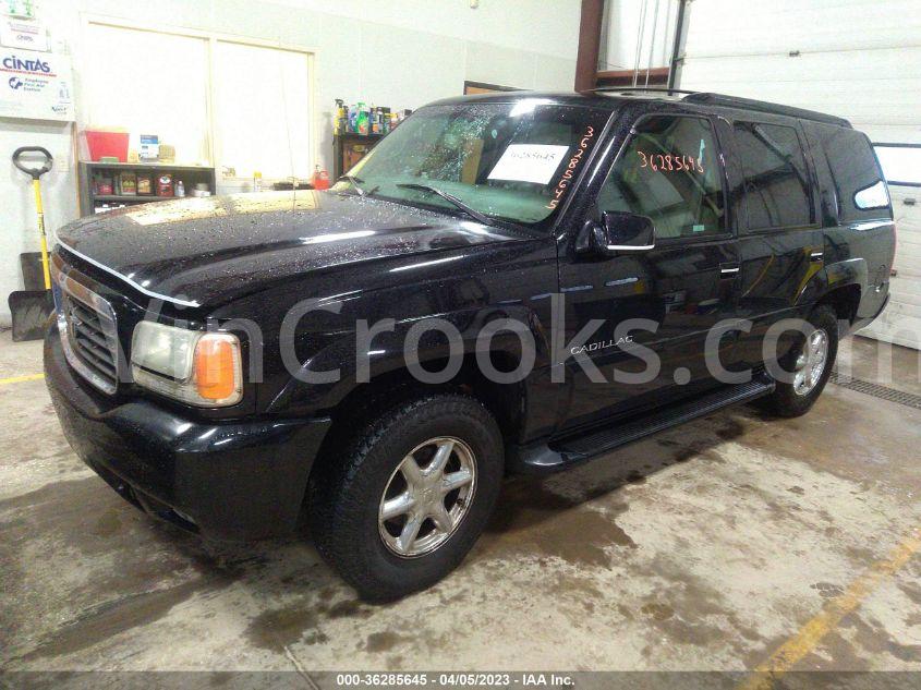 1GYEK13R5XR405660