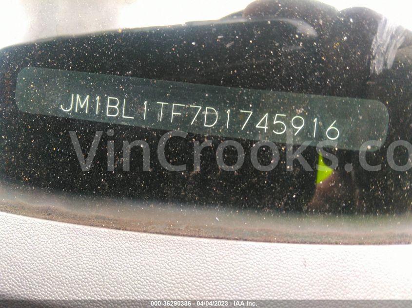 JM1BL1TF7D1745916