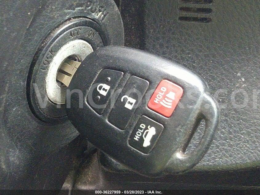 2T1BURHE3EC182033