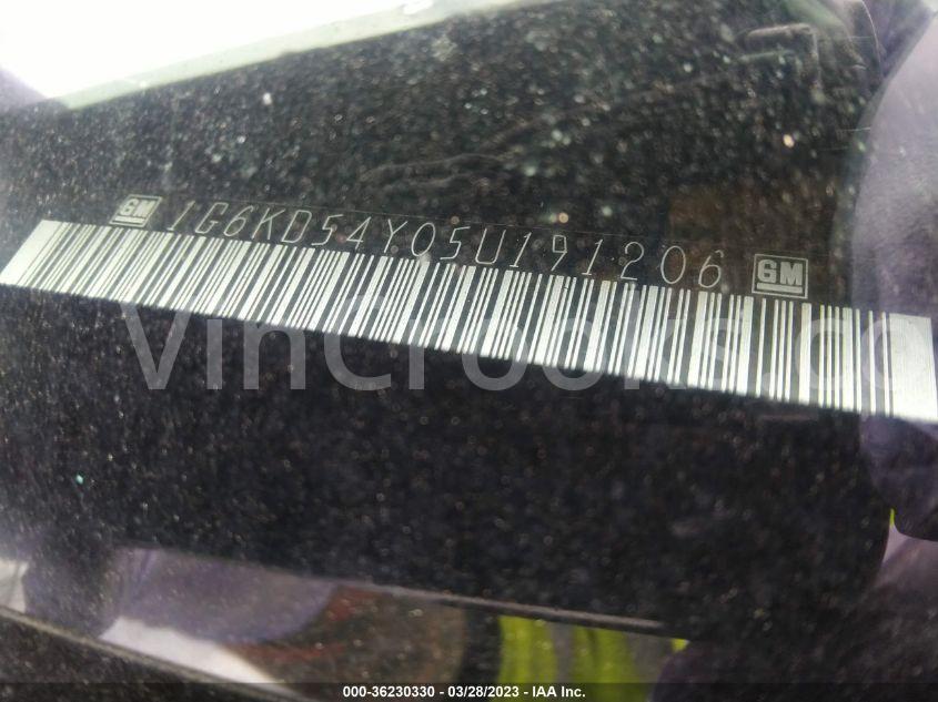 1G6KD54Y05U191206