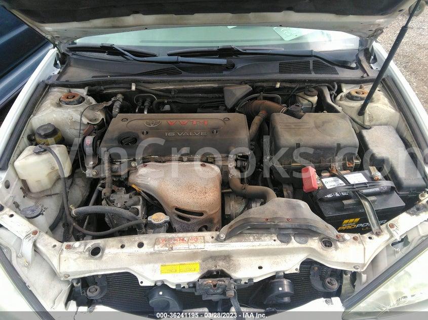4T1BE32K03U165050