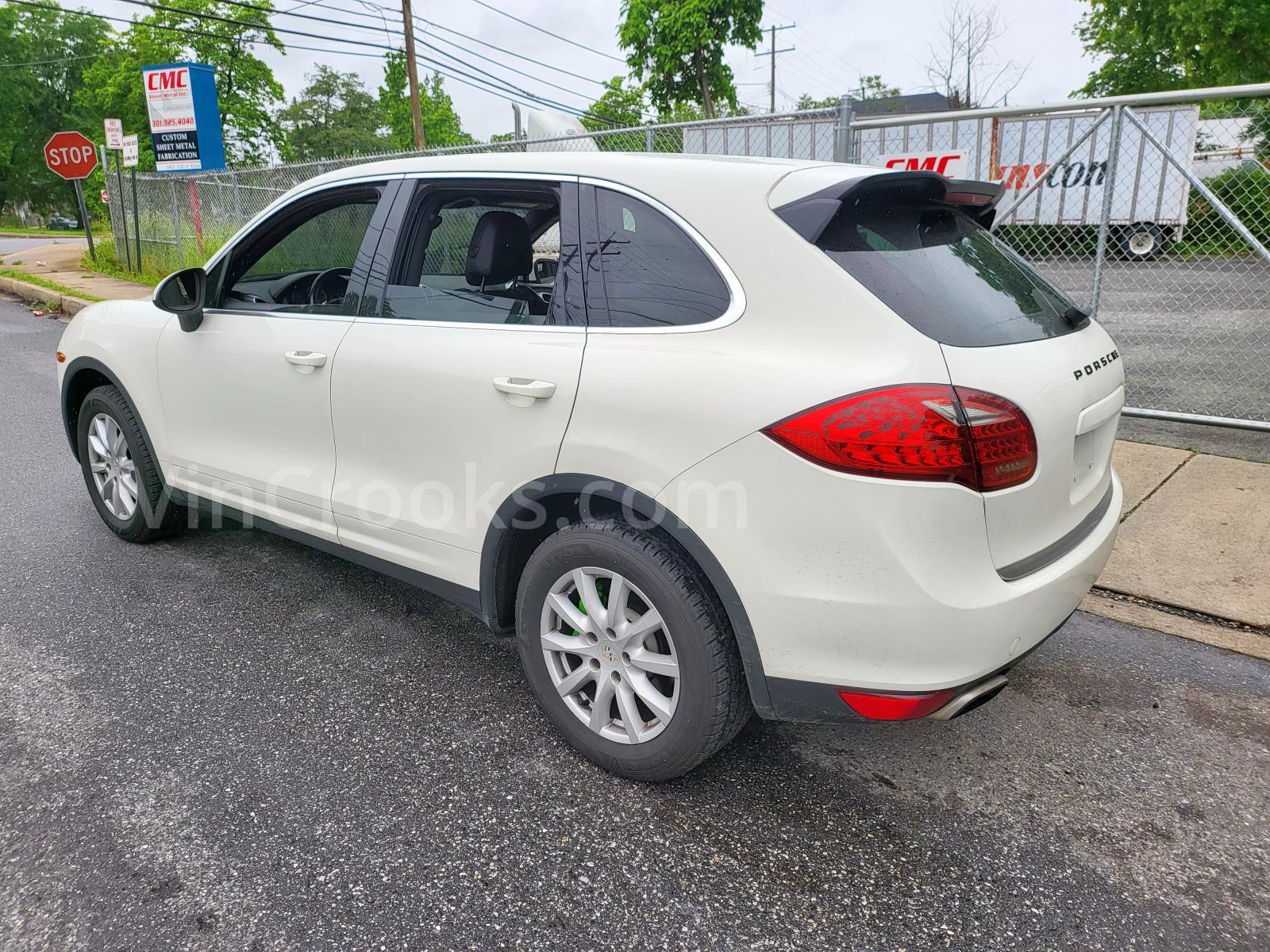 WP1AA2A21CLA02208