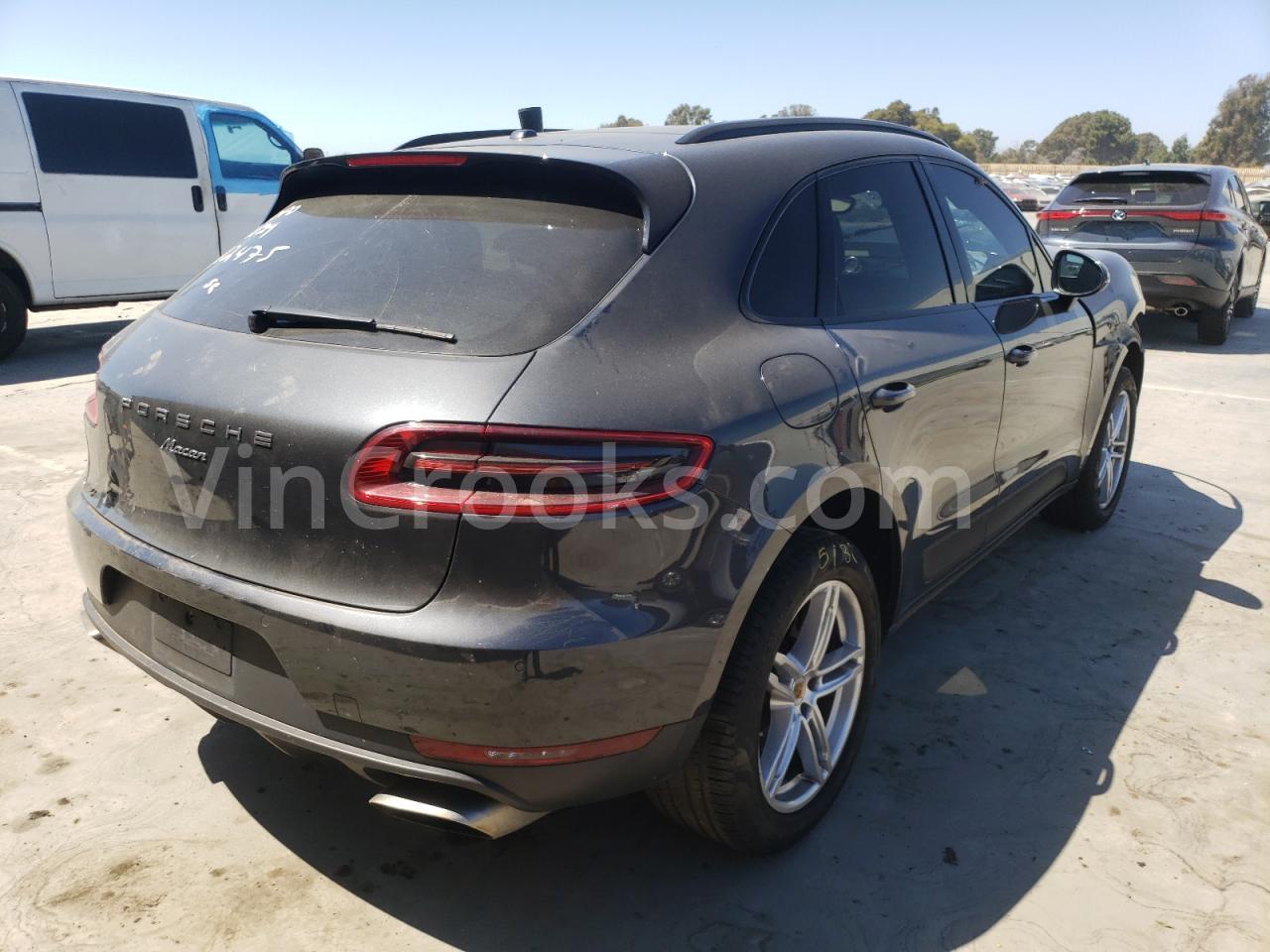 WP1AA2A55JLB16770