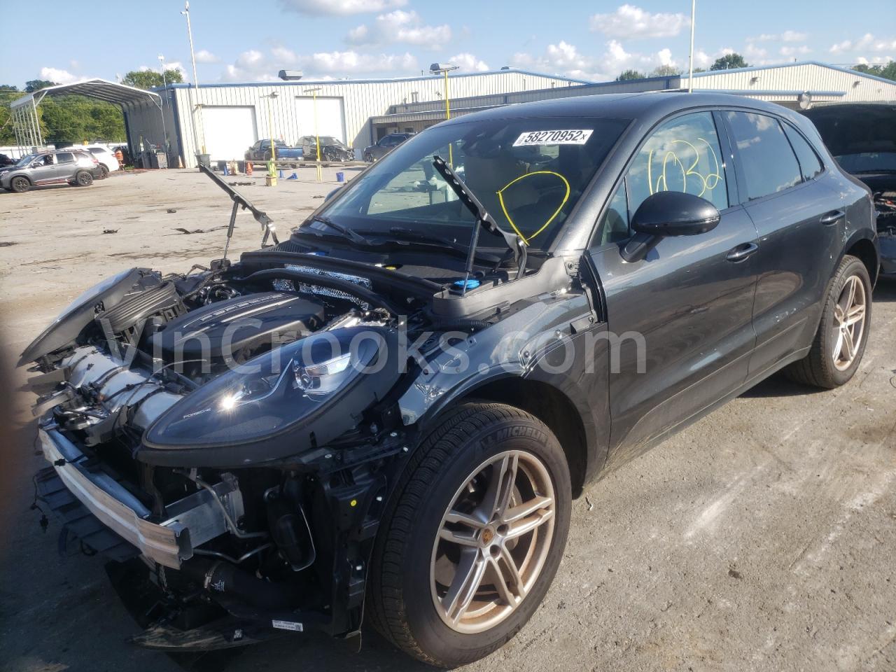 WP1AA2A57MLB16161