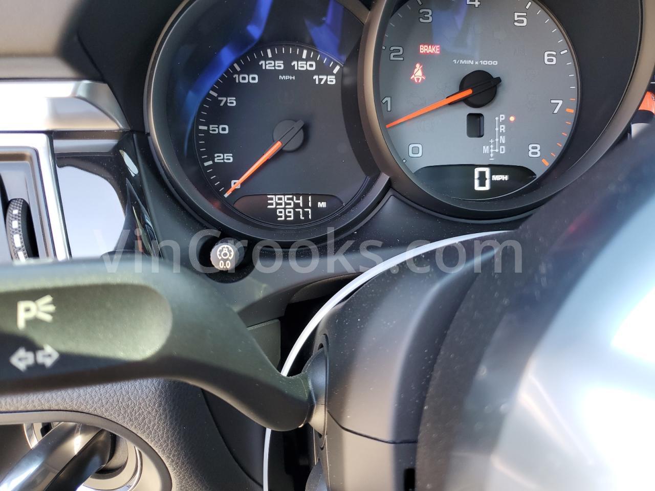 WP1AB2A50JLB32792