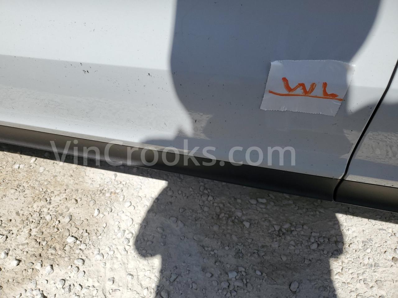 WP1AB2AY1KDA64895