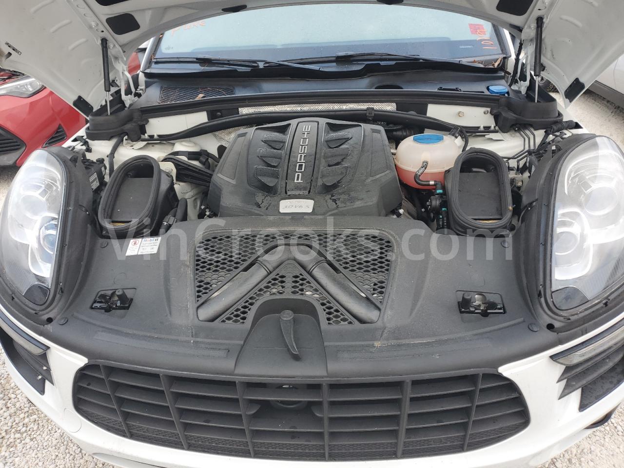 WP1AB2A50JLB31268