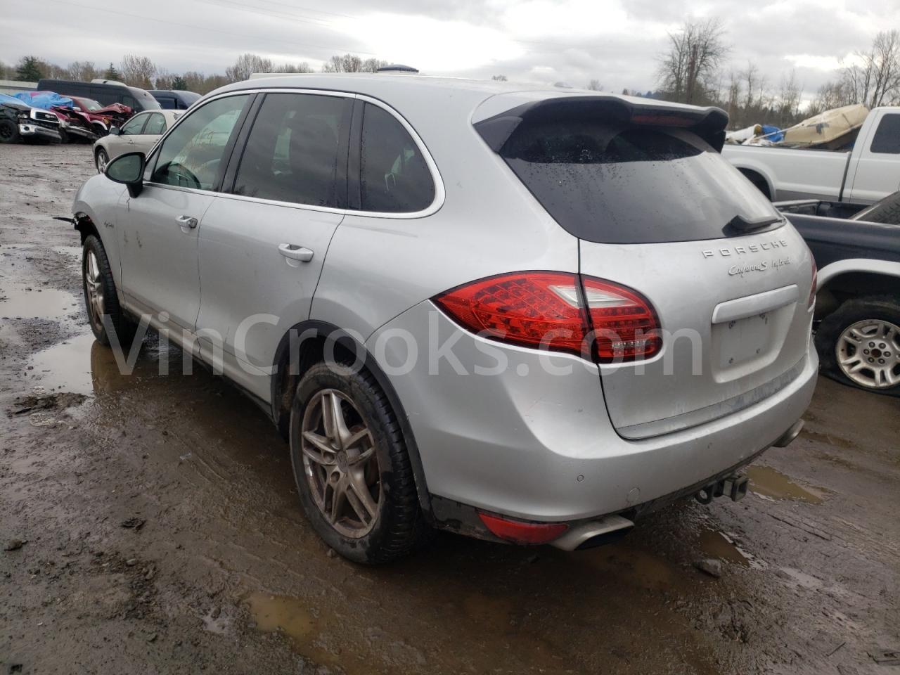 WP1AE2A22CLA93140