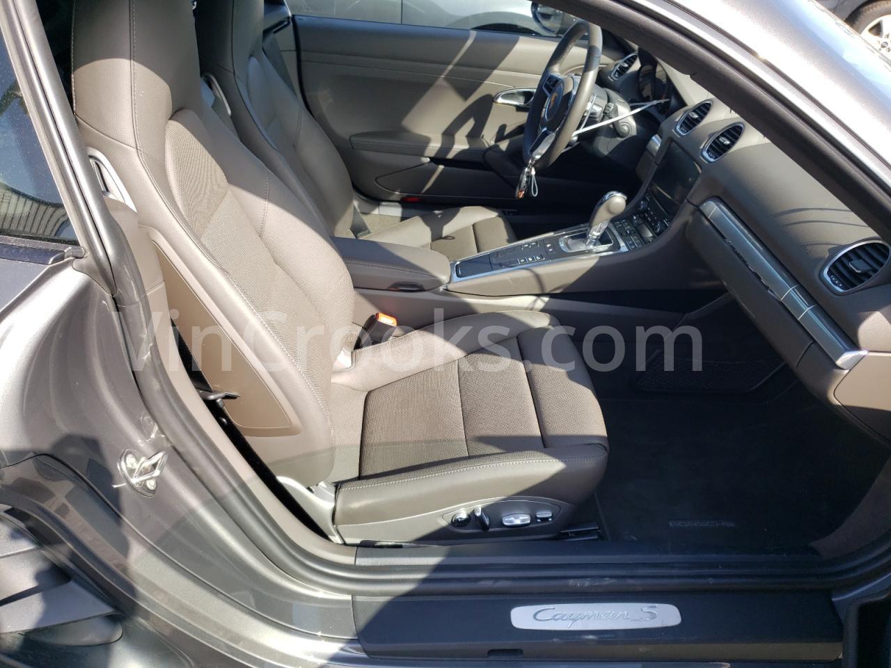 WP0AB2A80MS275196