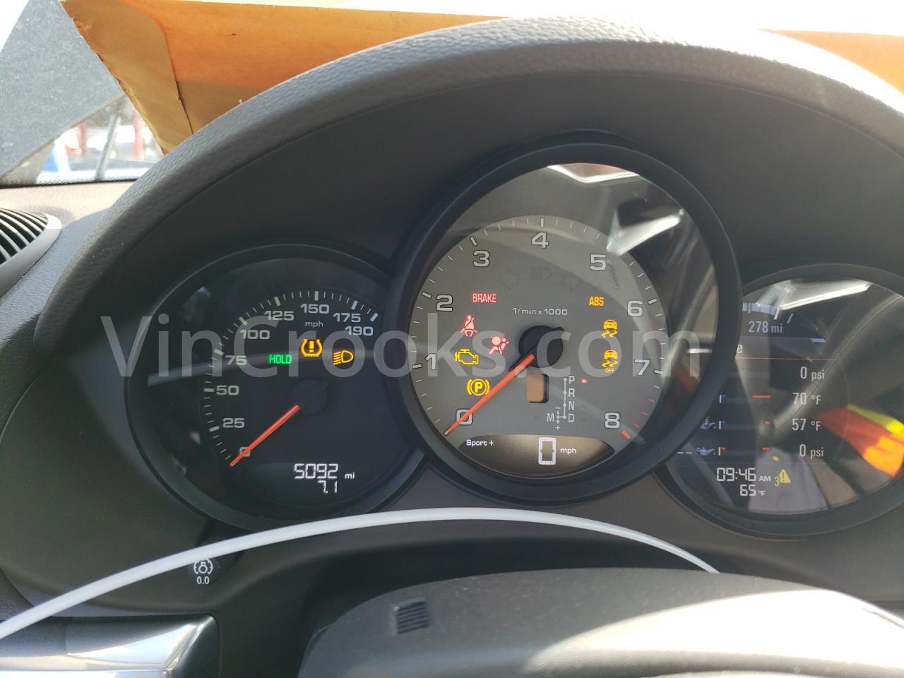 WP0AB2A80MS275196