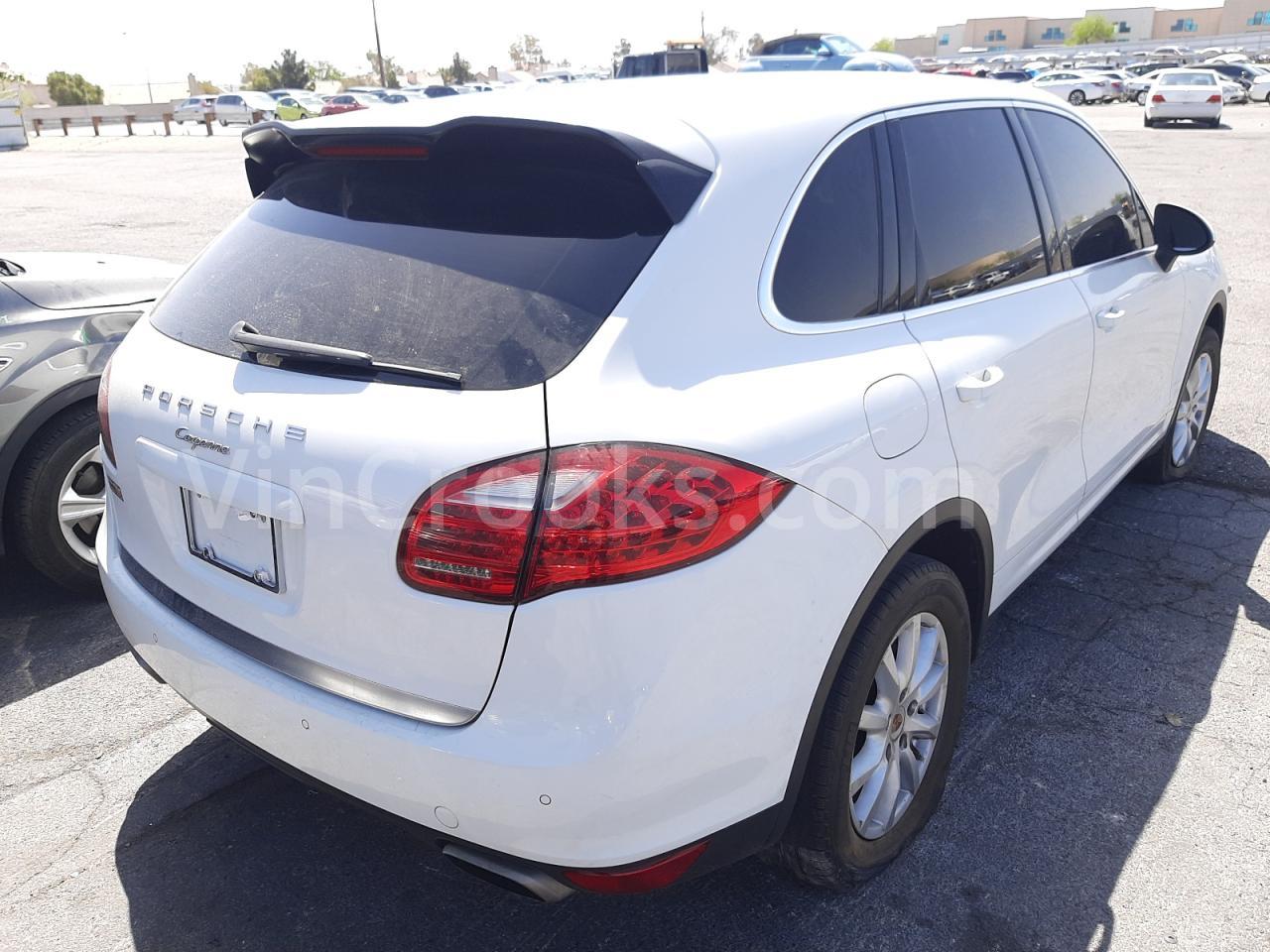 WP1AA2A21ELA95590