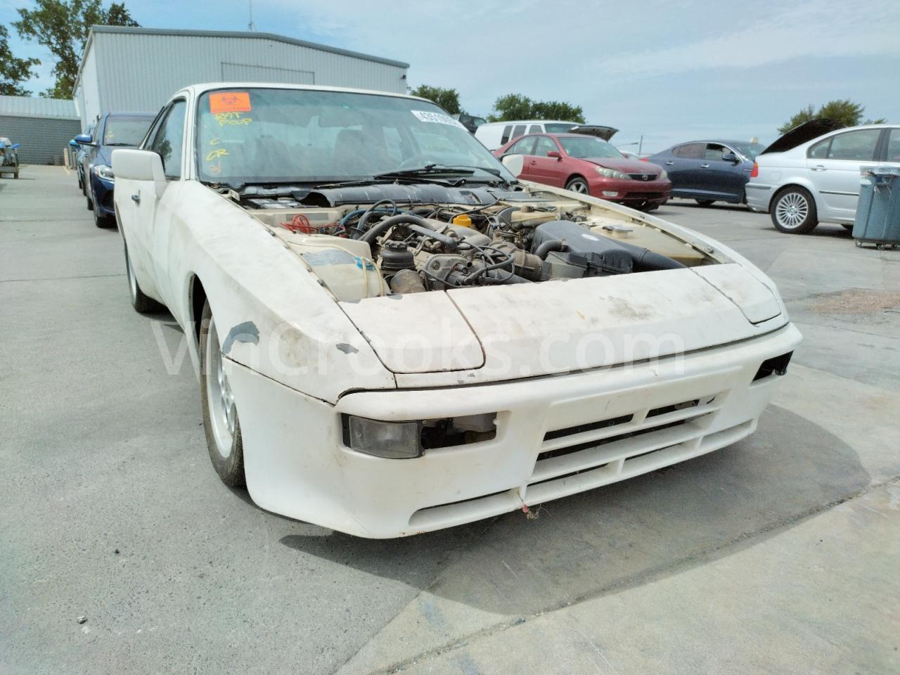 WP0AA0948FN453933