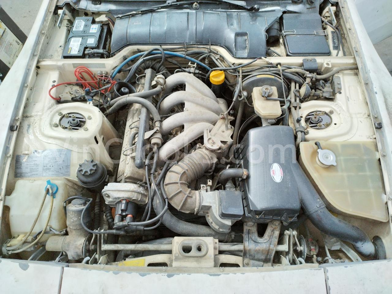 WP0AA0948FN453933