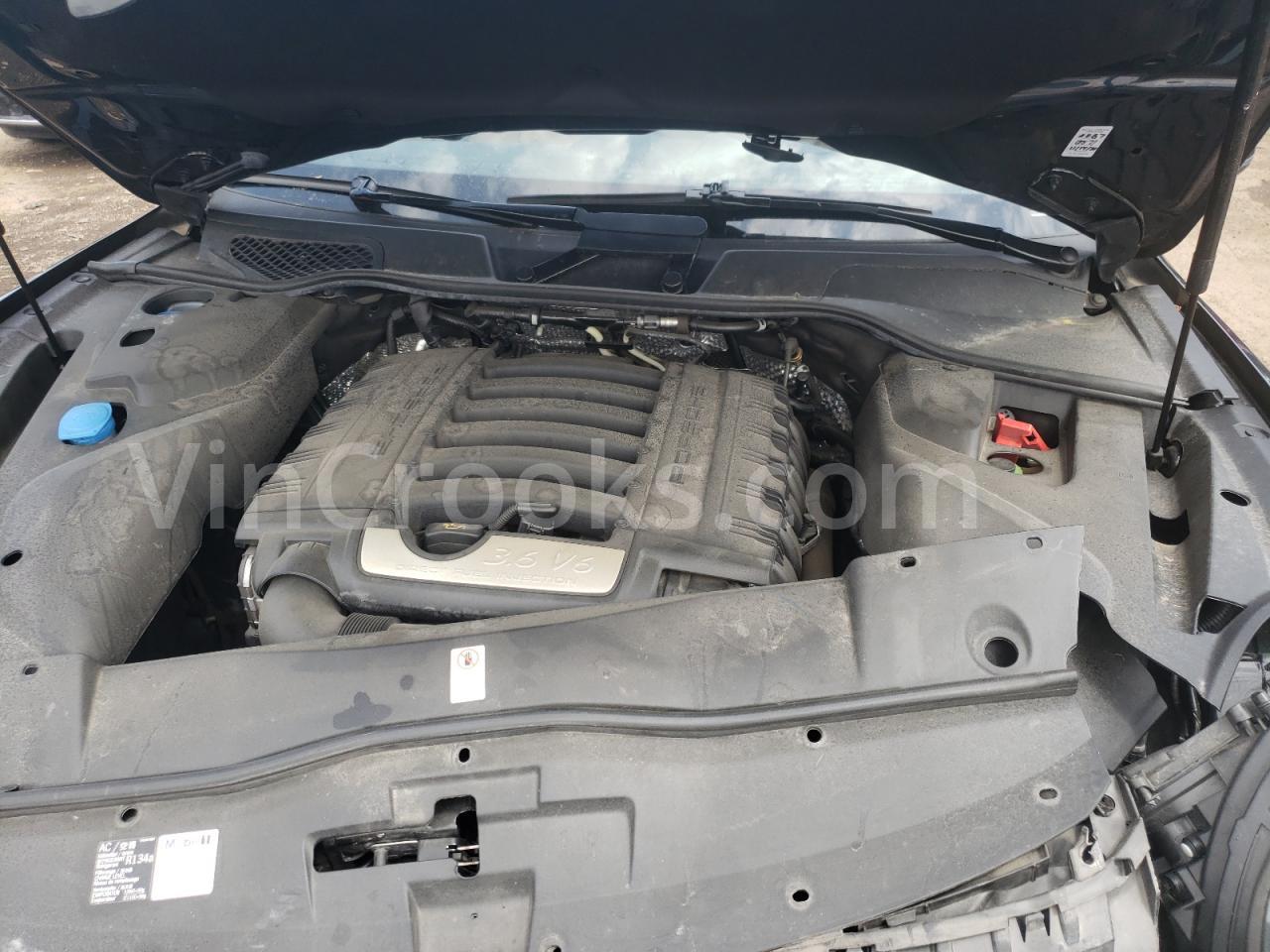 WP1AA2A20GKA37382