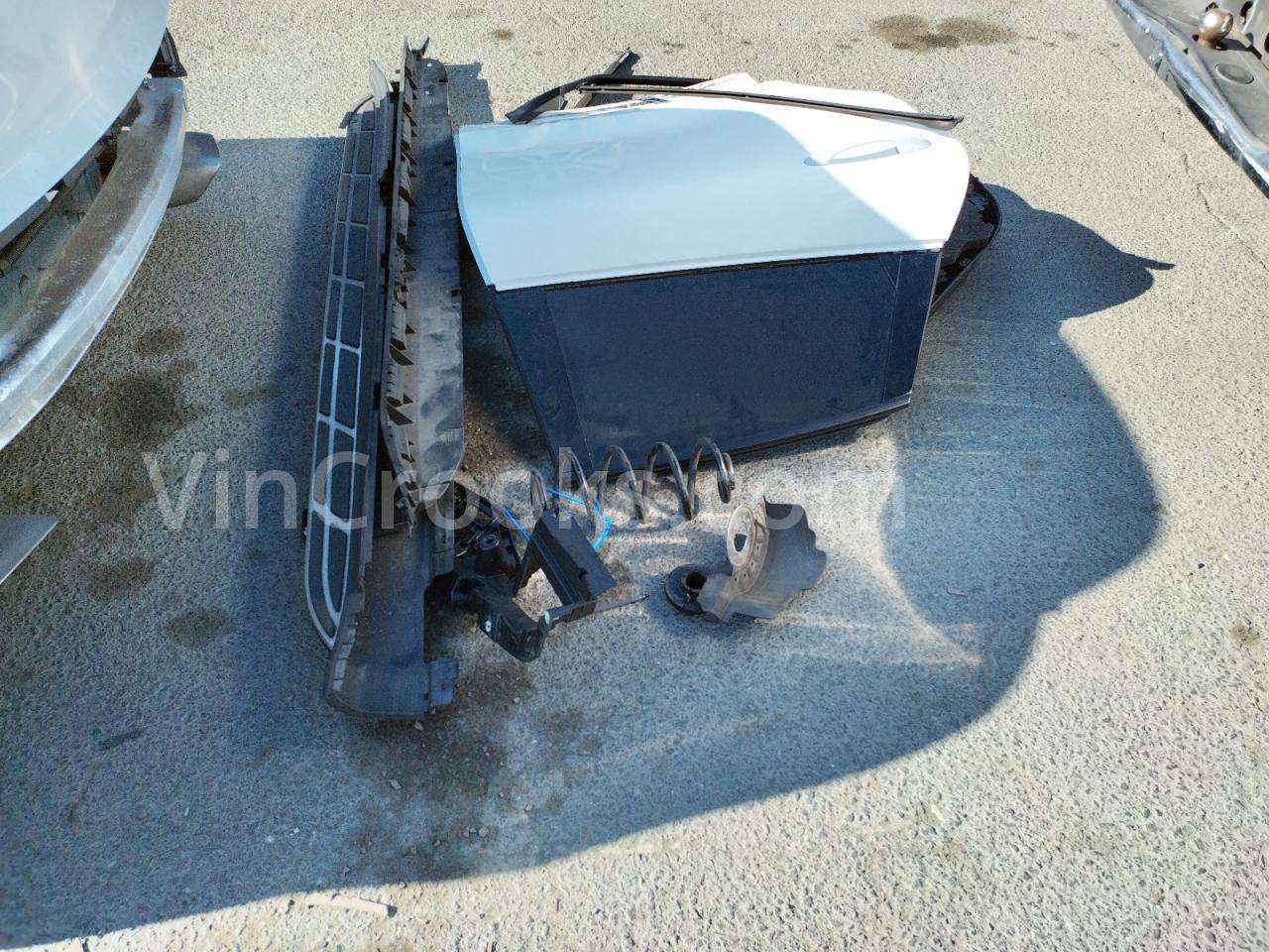 WP1AA2A55JLB20625