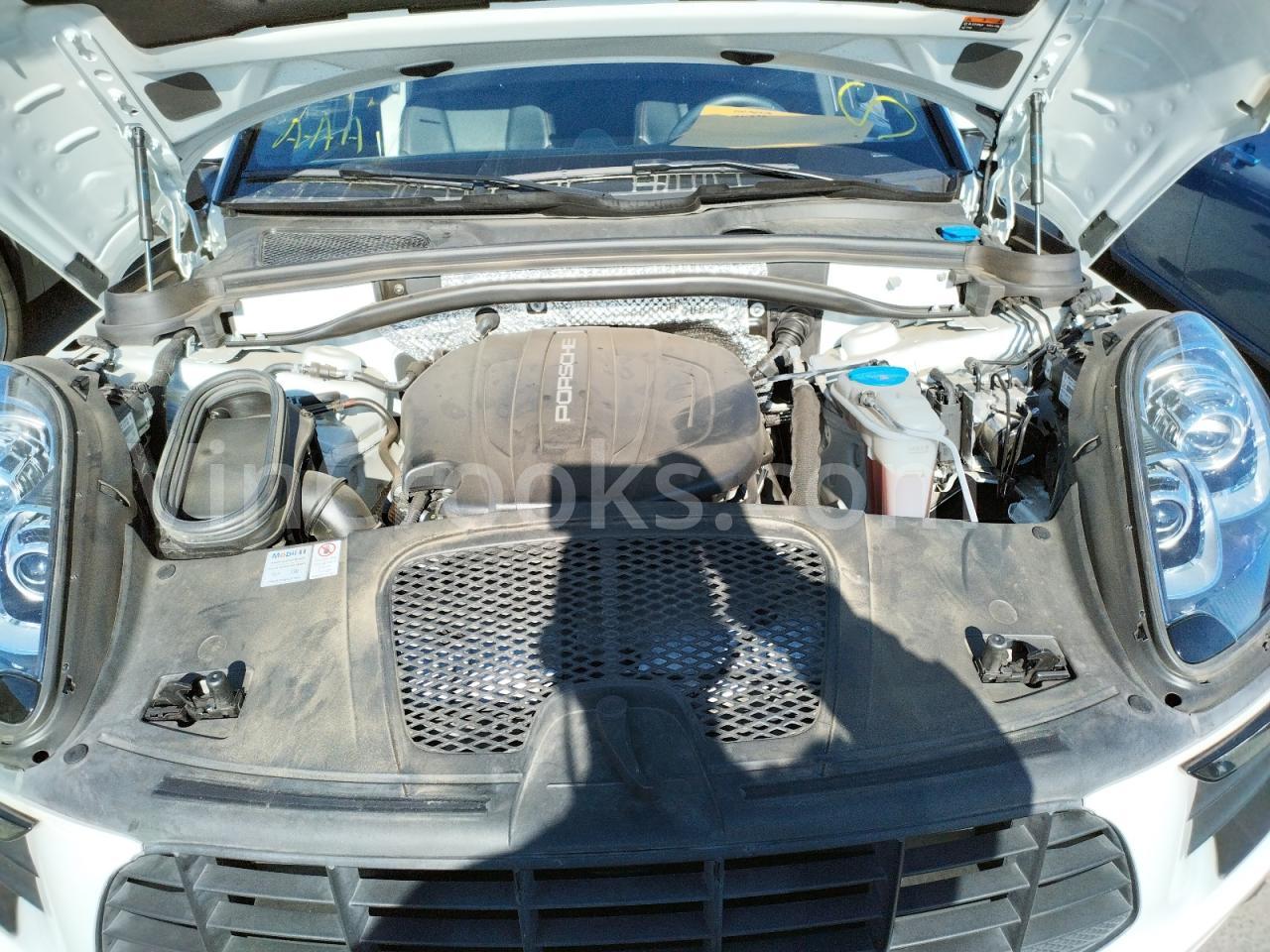WP1AA2A55JLB20625
