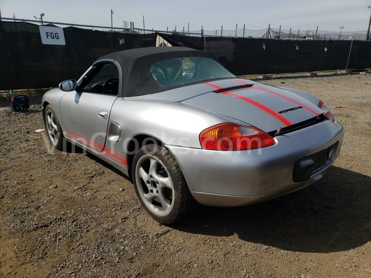 WP0CA2988YU621828