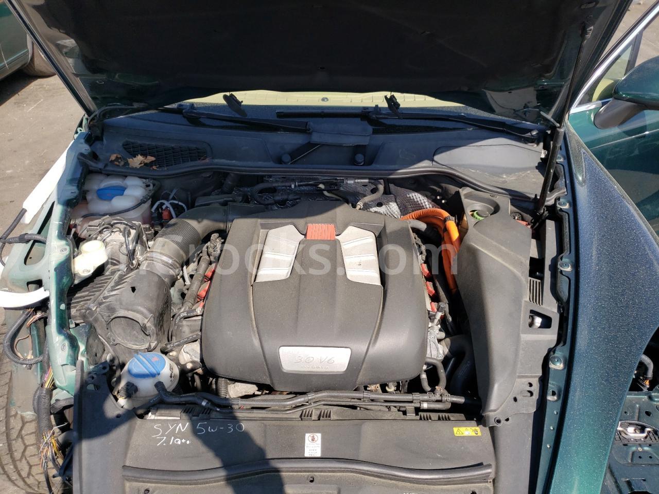 WP1AE2A21CLA90620